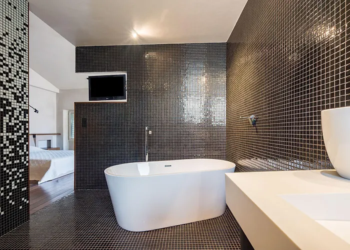 Pensión La Loge De Mer, Urbain 4*